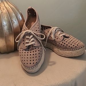 Indigo Rd. SZ 8 Platform Espadrille Sneaker